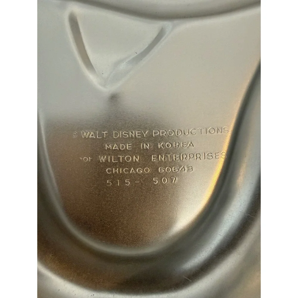 Wilton Disney Donald Duck Vintage Aluminum Cake Pan Baking Mold‎ 515-507 Silver